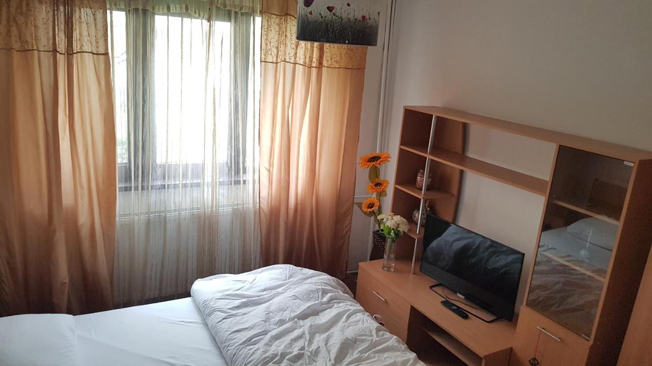 Apartament 2 Camere Oradea Exterior foto